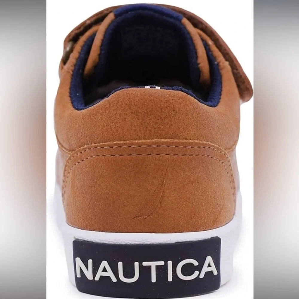Nautica Toddler Double Strap Sneakers Size 5
